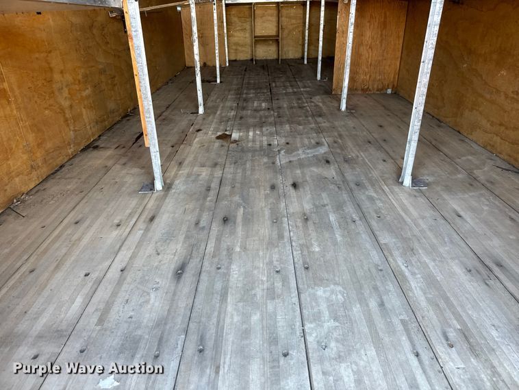 image for item NU9687 2013 Ford F650 Super Duty box truck