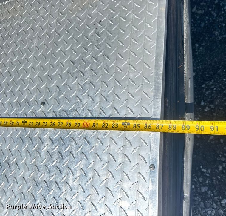 image for item NU9692 2014 Auto Mate Enclosed cargo trailer