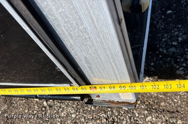 image for item NU9692 2014 Auto Mate Enclosed cargo trailer