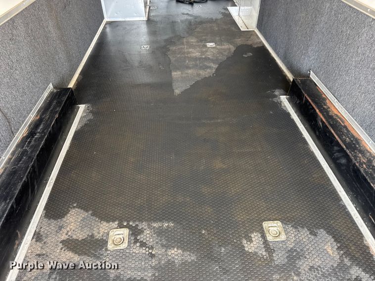 image for item NU9692 2014 Auto Mate Enclosed cargo trailer