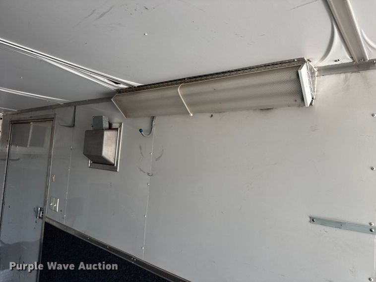 image for item NU9692 2014 Auto Mate Enclosed cargo trailer