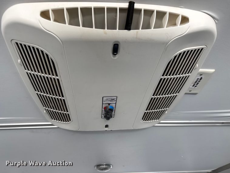 image for item NU9692 2014 Auto Mate Enclosed cargo trailer