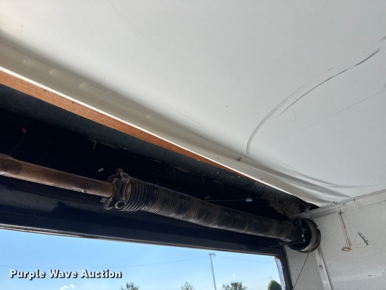 image for item NU9692 2014 Auto Mate Enclosed cargo trailer