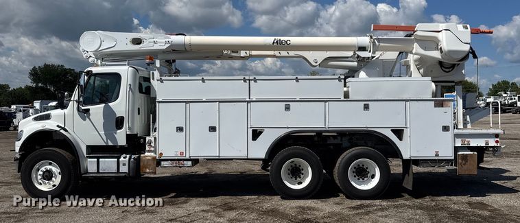 image for item NU9694 2014 Freightliner Business class M2  bucket truck