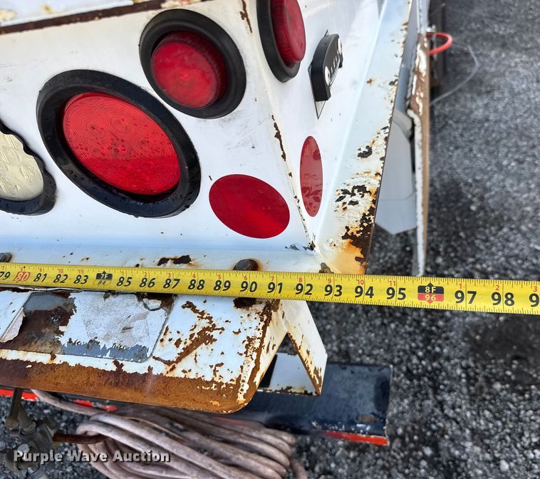 image for item NU9694 2014 Freightliner Business class M2  bucket truck