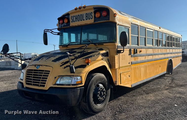 image for item NU9701 2009 Blue Bird Vision school bus
