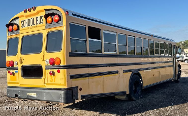 image for item NU9701 2009 Blue Bird Vision school bus