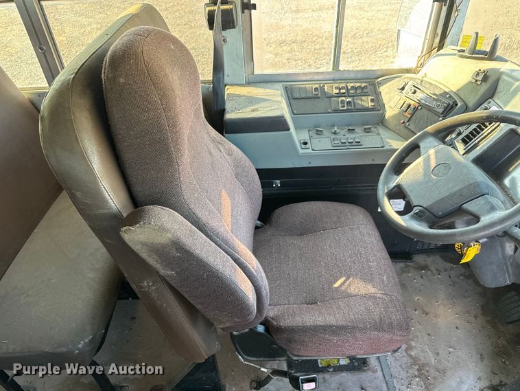 image for item NU9701 2009 Blue Bird Vision school bus