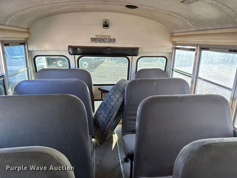 image for item NU9701 2009 Blue Bird Vision school bus