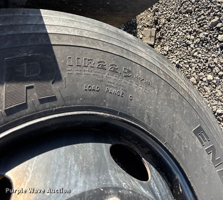 image for item NU9701 2009 Blue Bird Vision school bus