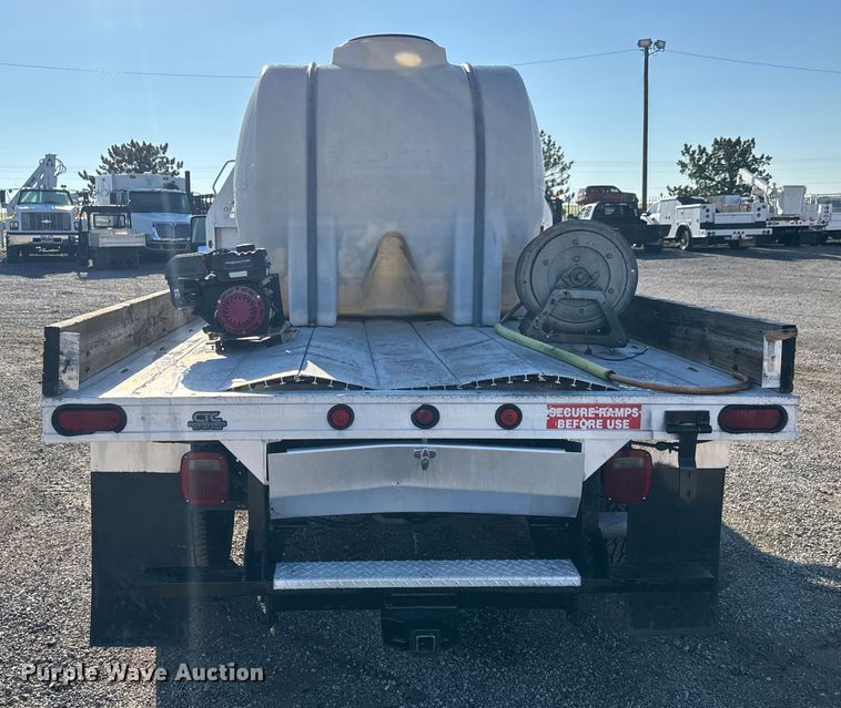 image for item NU9702 2011 Ford F350 Super Duty XL flatbed pickup truck