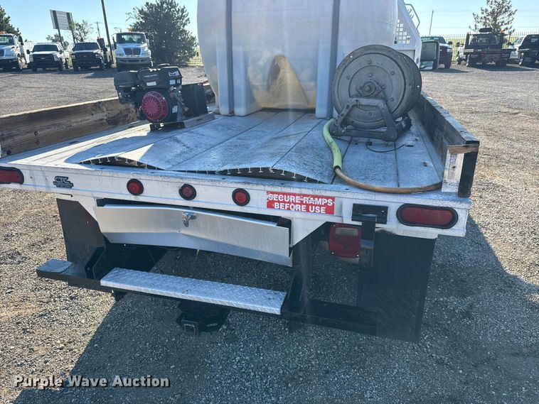 image for item NU9702 2011 Ford F350 Super Duty XL flatbed pickup truck