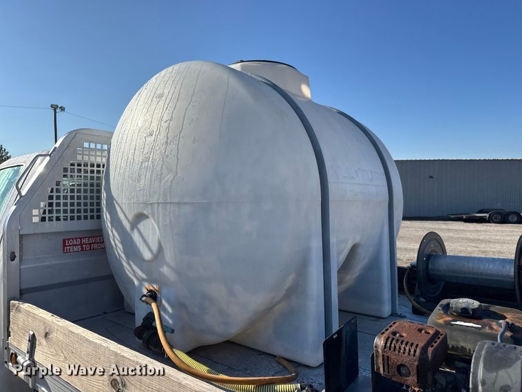 image for item NU9702 2011 Ford F350 Super Duty XL flatbed pickup truck