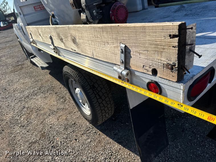 image for item NU9702 2011 Ford F350 Super Duty XL flatbed pickup truck