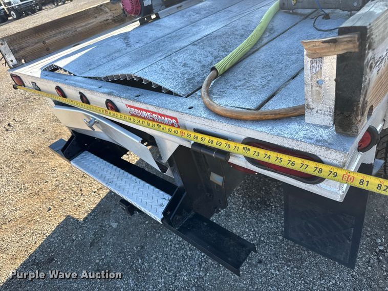 image for item NU9702 2011 Ford F350 Super Duty XL flatbed pickup truck