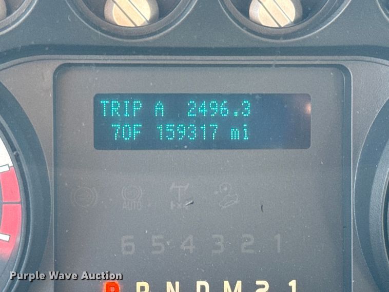 image for item NU9702 2011 Ford F350 Super Duty XL flatbed pickup truck