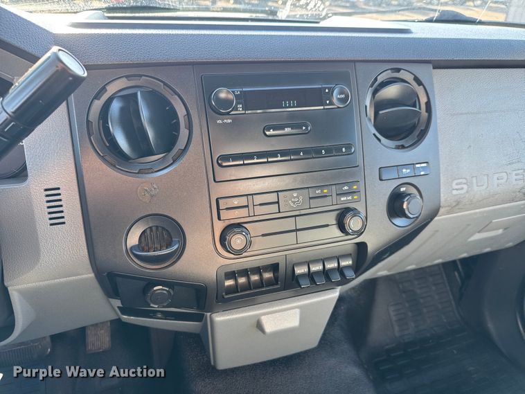 image for item NU9702 2011 Ford F350 Super Duty XL flatbed pickup truck