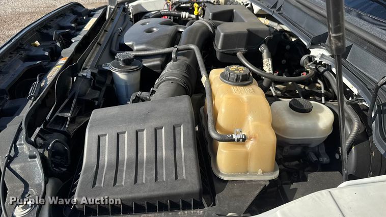 image for item NU9702 2011 Ford F350 Super Duty XL flatbed pickup truck