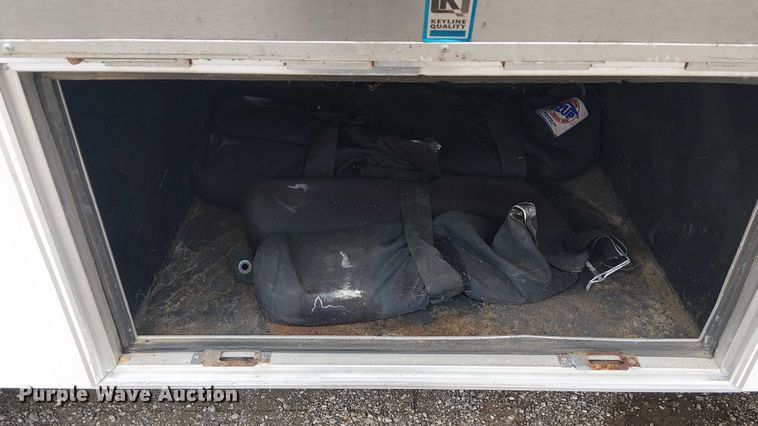 image for item NU9712 2007 GMC C5500 mobile medical unit