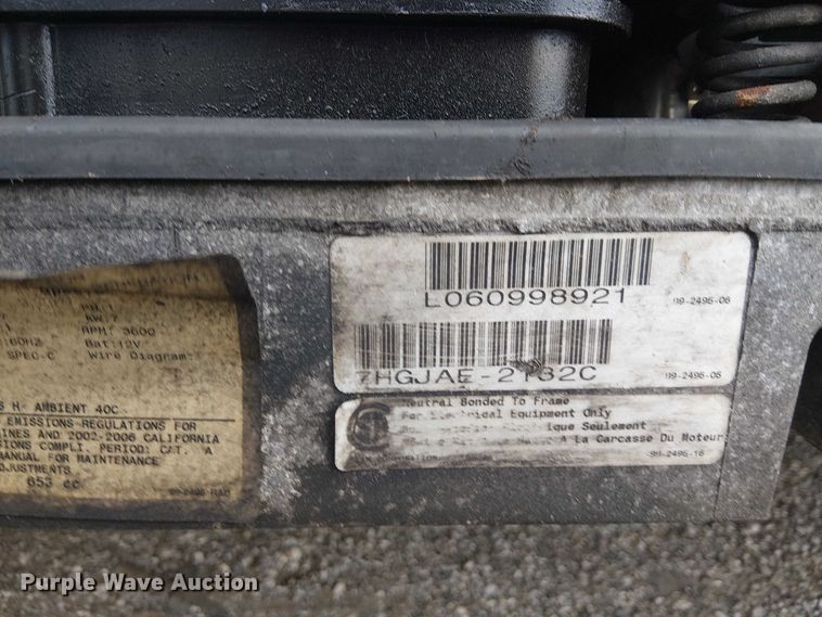 image for item NU9712 2007 GMC C5500 mobile medical unit