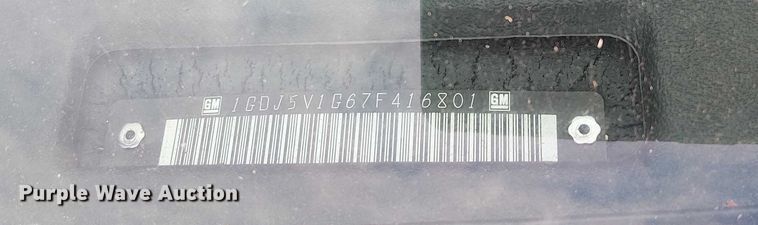 image for item NU9712 2007 GMC C5500 mobile medical unit