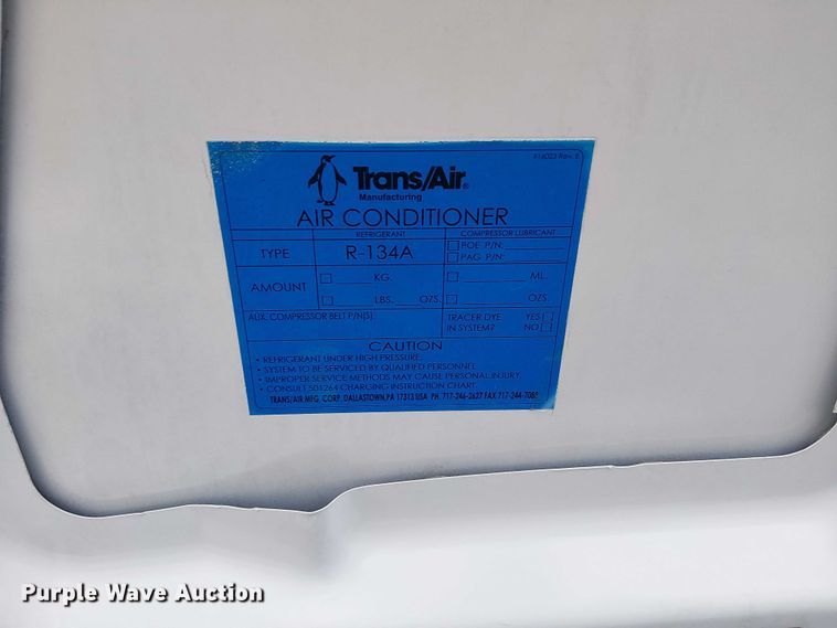 image for item NU9714 2015 Ford E350 Super Duty shuttle bus