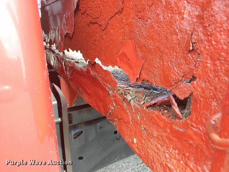 image for item NU9715 2006 Chevrolet Silverado 3500 dump bed pickup truck