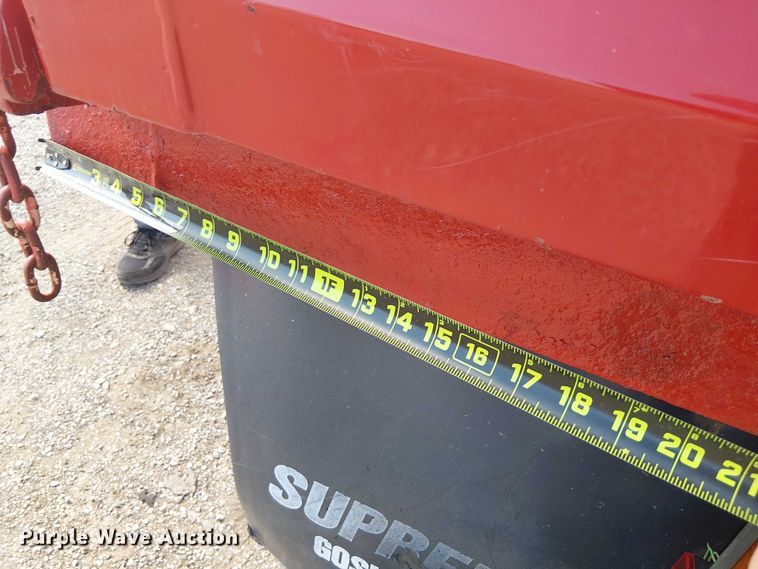 image for item NU9715 2006 Chevrolet Silverado 3500 dump bed pickup truck