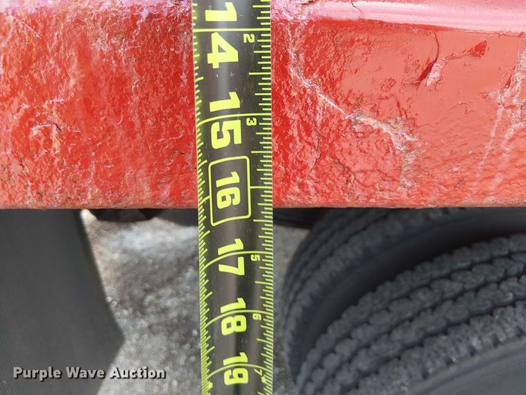 image for item NU9715 2006 Chevrolet Silverado 3500 dump bed pickup truck