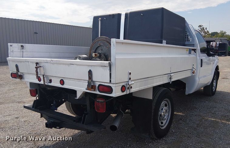 image for item NU9716 2012 Ford F250 Super Duty flatbed pickup truck