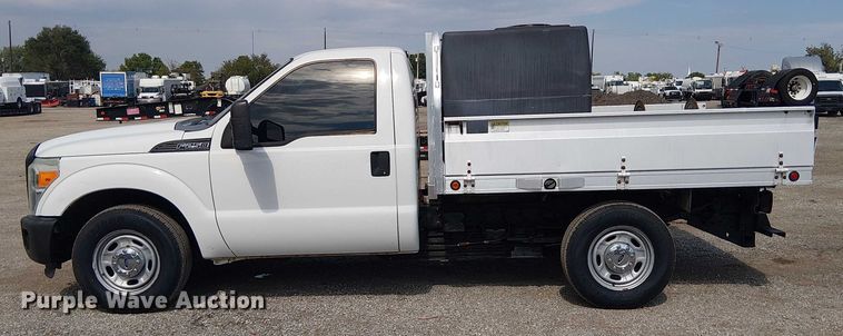image for item NU9716 2012 Ford F250 Super Duty flatbed pickup truck