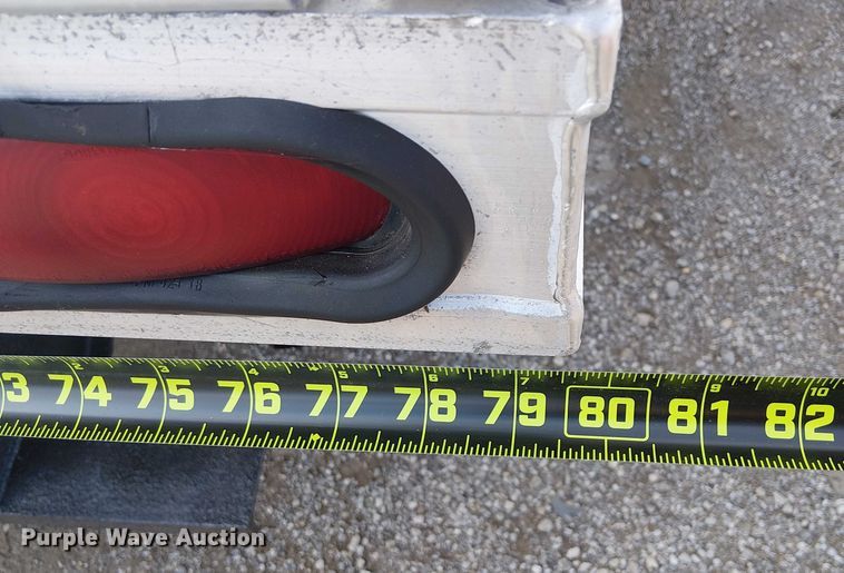 image for item NU9716 2012 Ford F250 Super Duty flatbed pickup truck