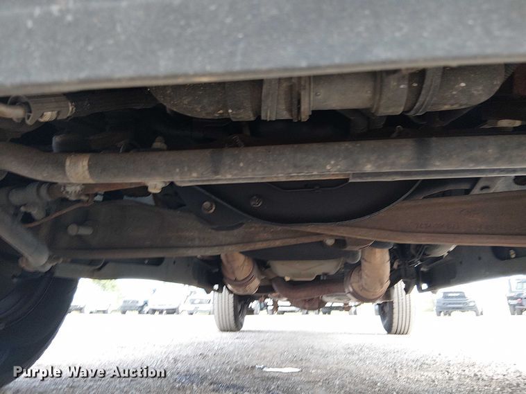 image for item NU9716 2012 Ford F250 Super Duty flatbed pickup truck