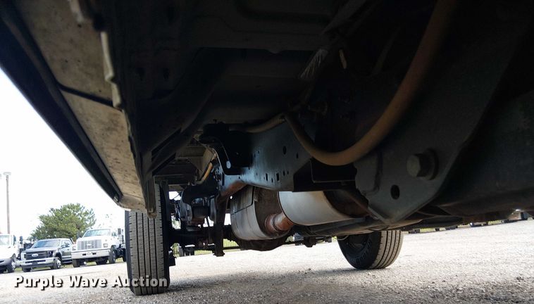 image for item NU9716 2012 Ford F250 Super Duty flatbed pickup truck