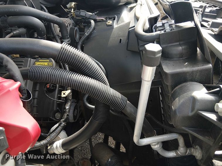 image for item NU9716 2012 Ford F250 Super Duty flatbed pickup truck