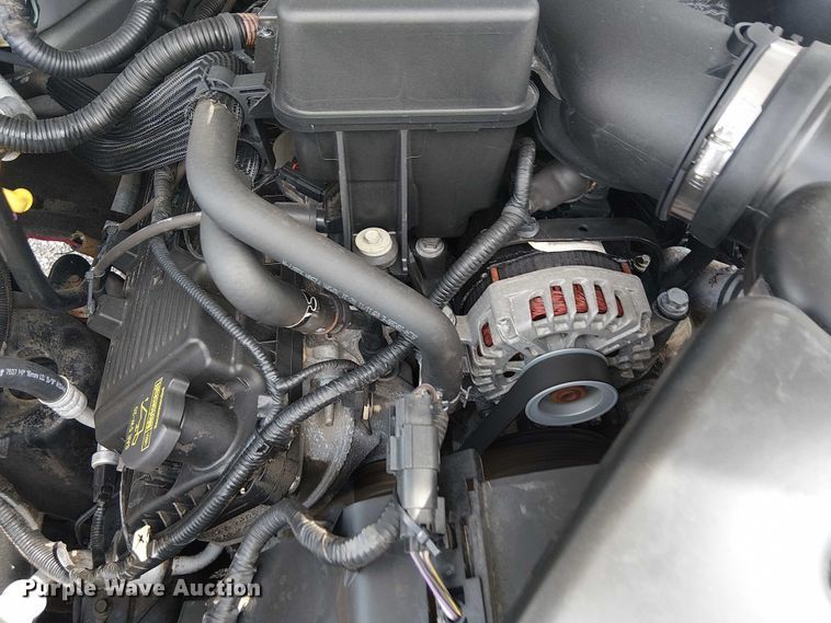 image for item NU9716 2012 Ford F250 Super Duty flatbed pickup truck