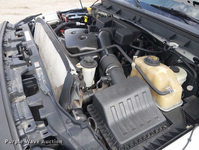 image for item NU9716 2012 Ford F250 Super Duty flatbed pickup truck