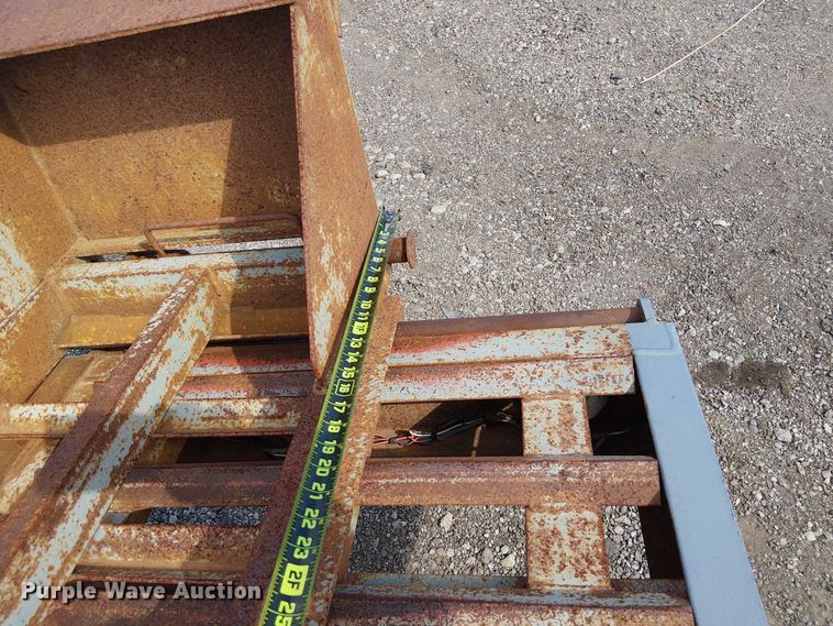 image for item NU9719 1998 Interstate equipment trailer