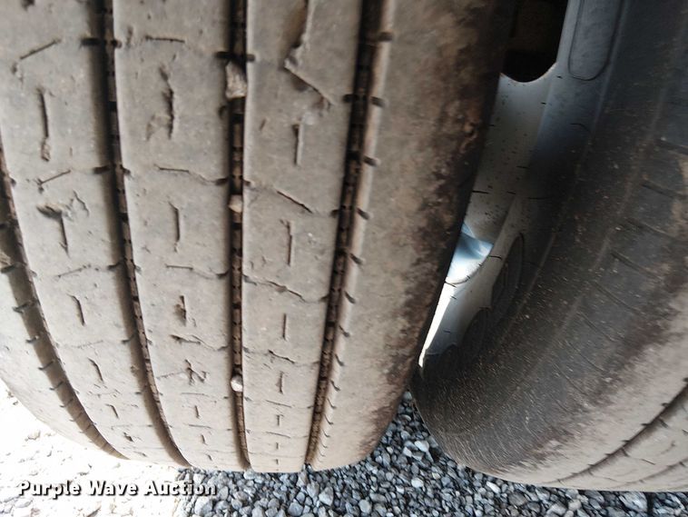 image for item NU9719 1998 Interstate equipment trailer