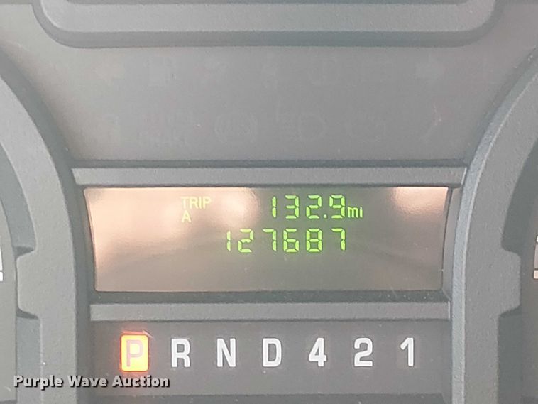 image for item NU9721 2018 Ford E450 Super Duty delivery truck