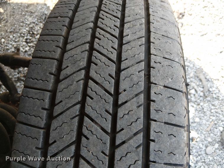 image for item NU9721 2018 Ford E450 Super Duty delivery truck