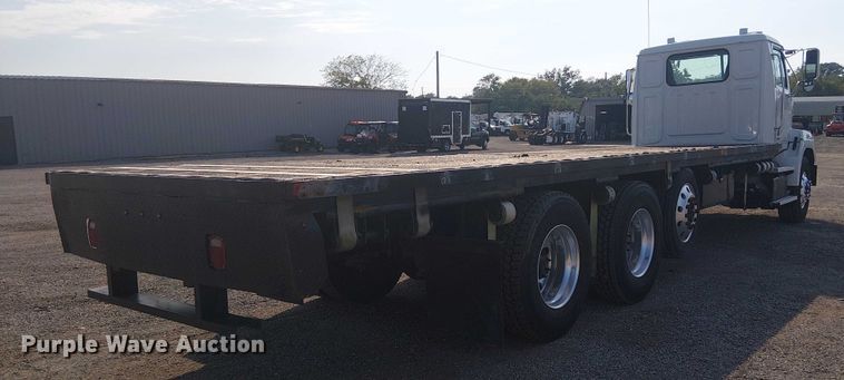image for item NU9722 2019 Western Star 4700 flatbed truck