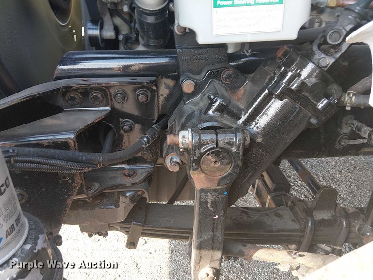 image for item NU9722 2019 Western Star 4700 flatbed truck