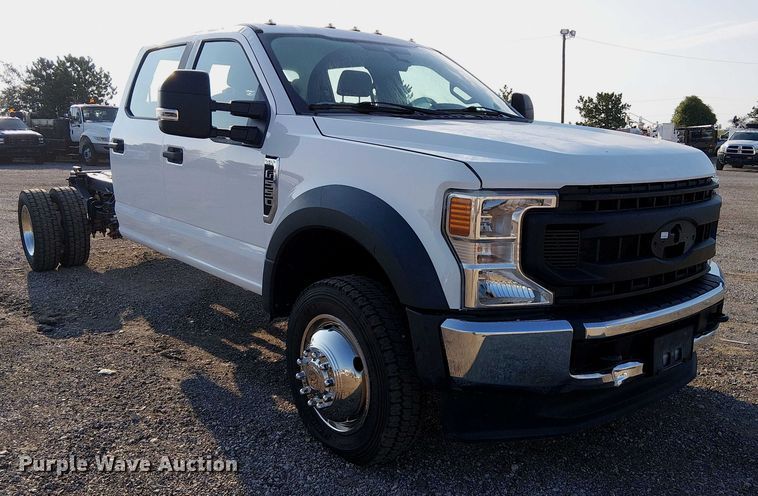 image for item NU9725 2022 Ford F550 Super Duty truck cab and chassis