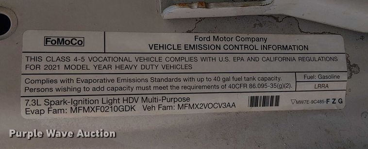 image for item NU9725 2022 Ford F550 Super Duty truck cab and chassis