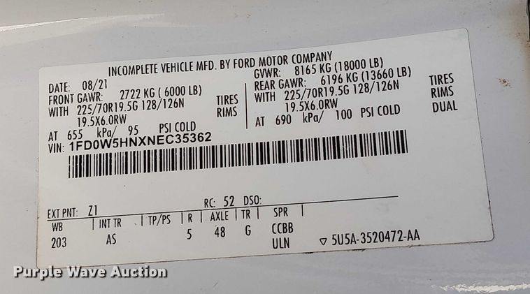 image for item NU9725 2022 Ford F550 Super Duty truck cab and chassis