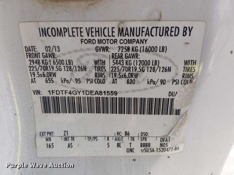 image for item YA0985 2013 Ford F450 Super Duty truck cab and chassis