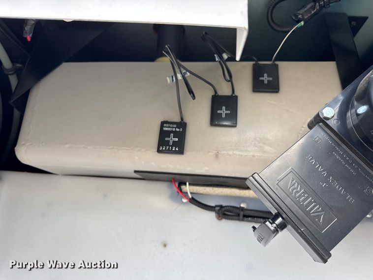 image for item YA1181 2005 Winnebago mobile command center