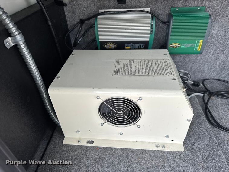 image for item YA1181 2005 Winnebago mobile command center