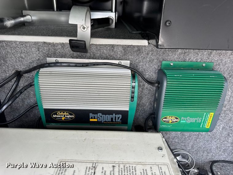 image for item YA1181 2005 Winnebago mobile command center